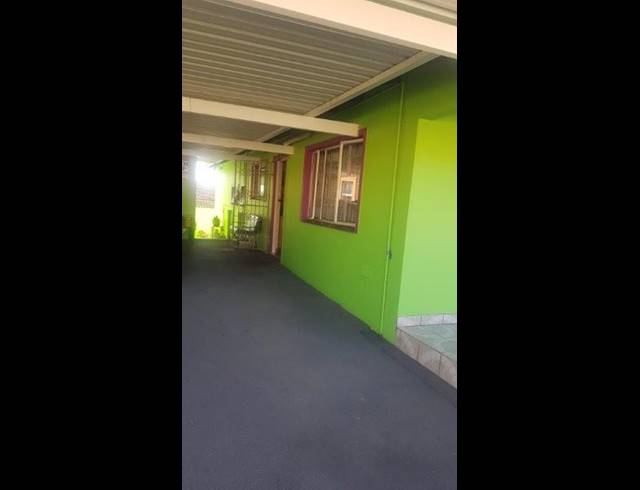 3 BEDROOM HOUSE FOR SALE IN SOUTHGATE